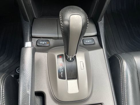Used 2011 Honda Crosstour EX-L image 30