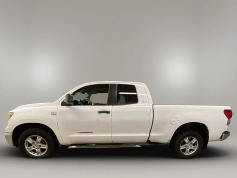 Used 2007 Toyota Tundra SR5 RWD image 2