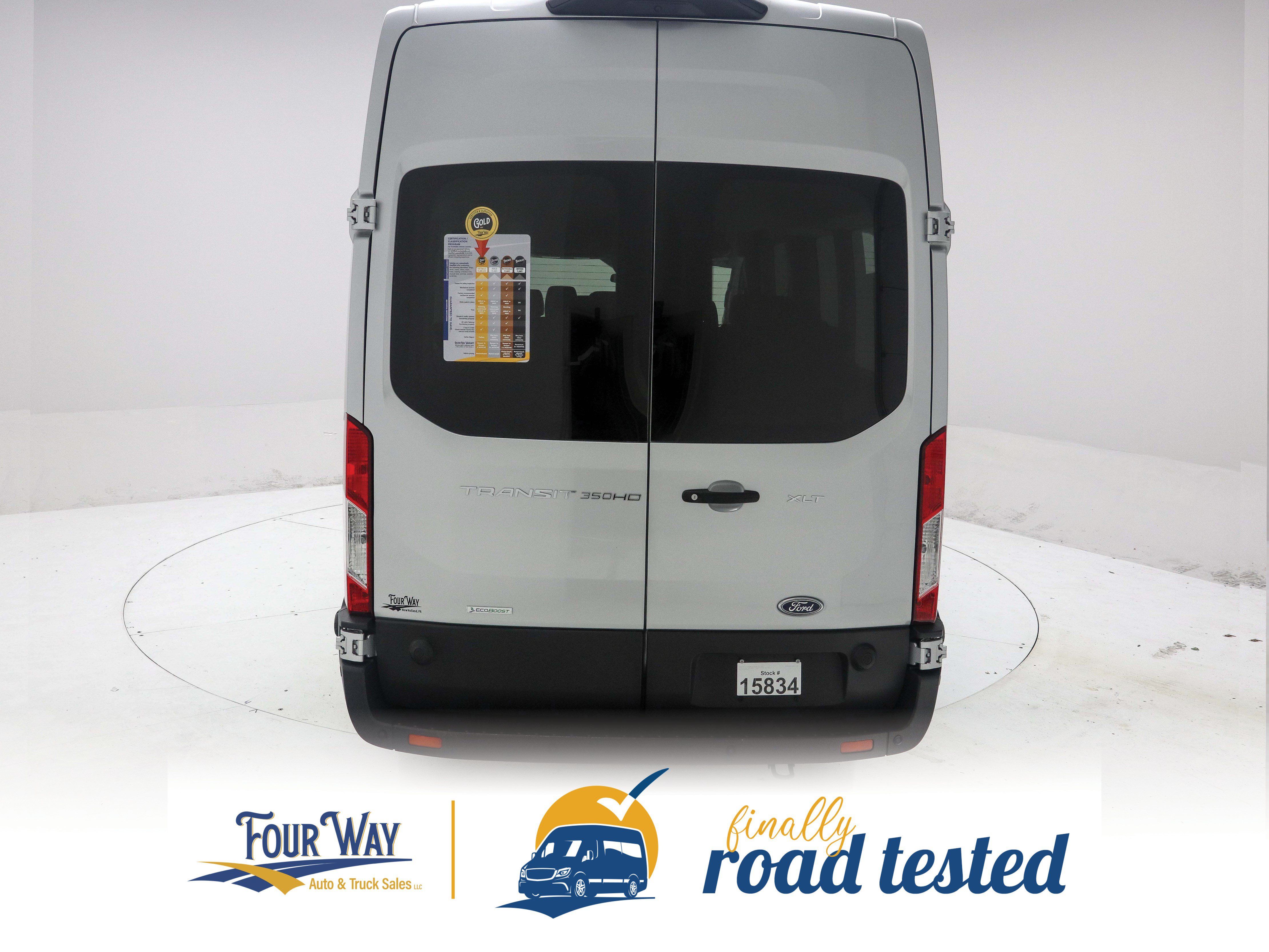 Used 2024 Ford Transit 350 XLT RWD image 5