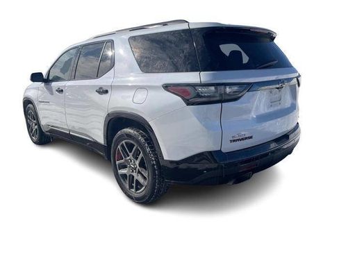 Used 2018 Chevrolet Traverse Premier w/ Redline Edition image 3