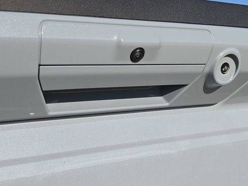 Used 2024 Ford F250 Lariat w/ Lariat Ultimate Package AWD/4WD image 14