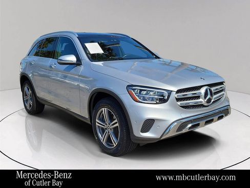 Certified 2022 Mercedes-Benz GLC 300 GLC 300 image 1