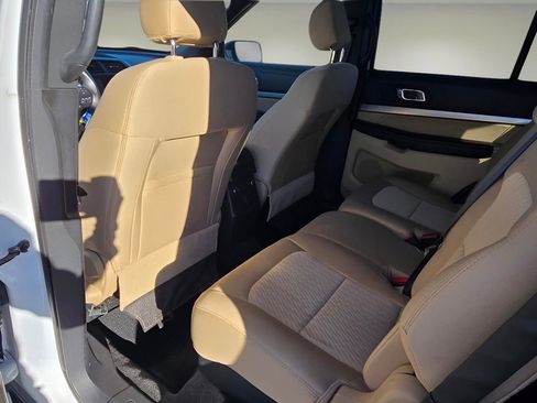 Used 2017 Ford Explorer 4WD image 14