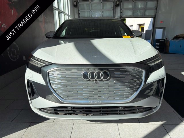 Used 2023 Audi Q4 e-tron Prestige AWD/4WD image 6
