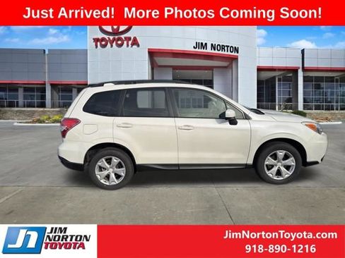 Used 2016 Subaru Forester 2.5i Premium w/ All-Weather Package image 7
