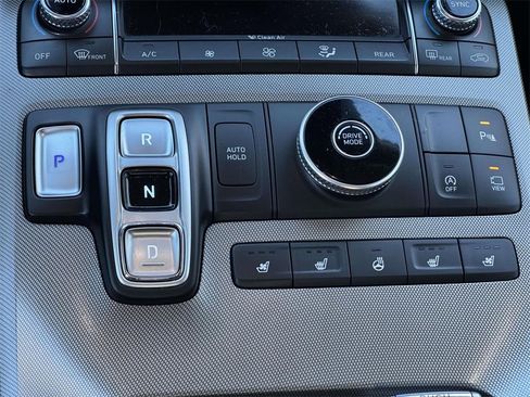 Used 2021 Hyundai Palisade Limited image 8