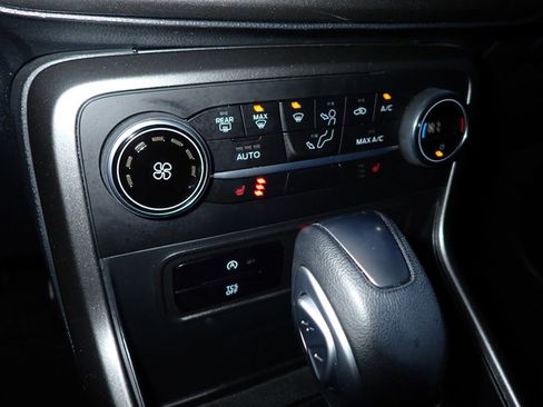 Used 2022 Ford EcoSport SE image 29