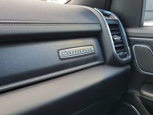 Used 2024 RAM 1500 Laramie AWD/4WD image 28