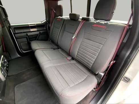 Used 2018 Ford F150 XLT w/ Equipment Group 302A Luxury AWD/4WD image 15