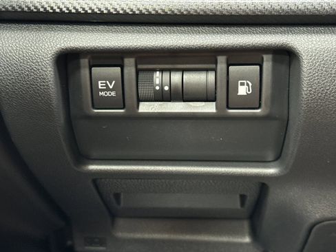New 2026 Subaru Crosstrek 2.5i Sport AWD/4WD image 32