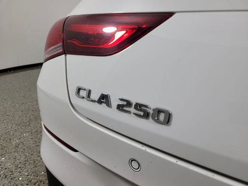 Used 2021 Mercedes-Benz CLA 250 image 5