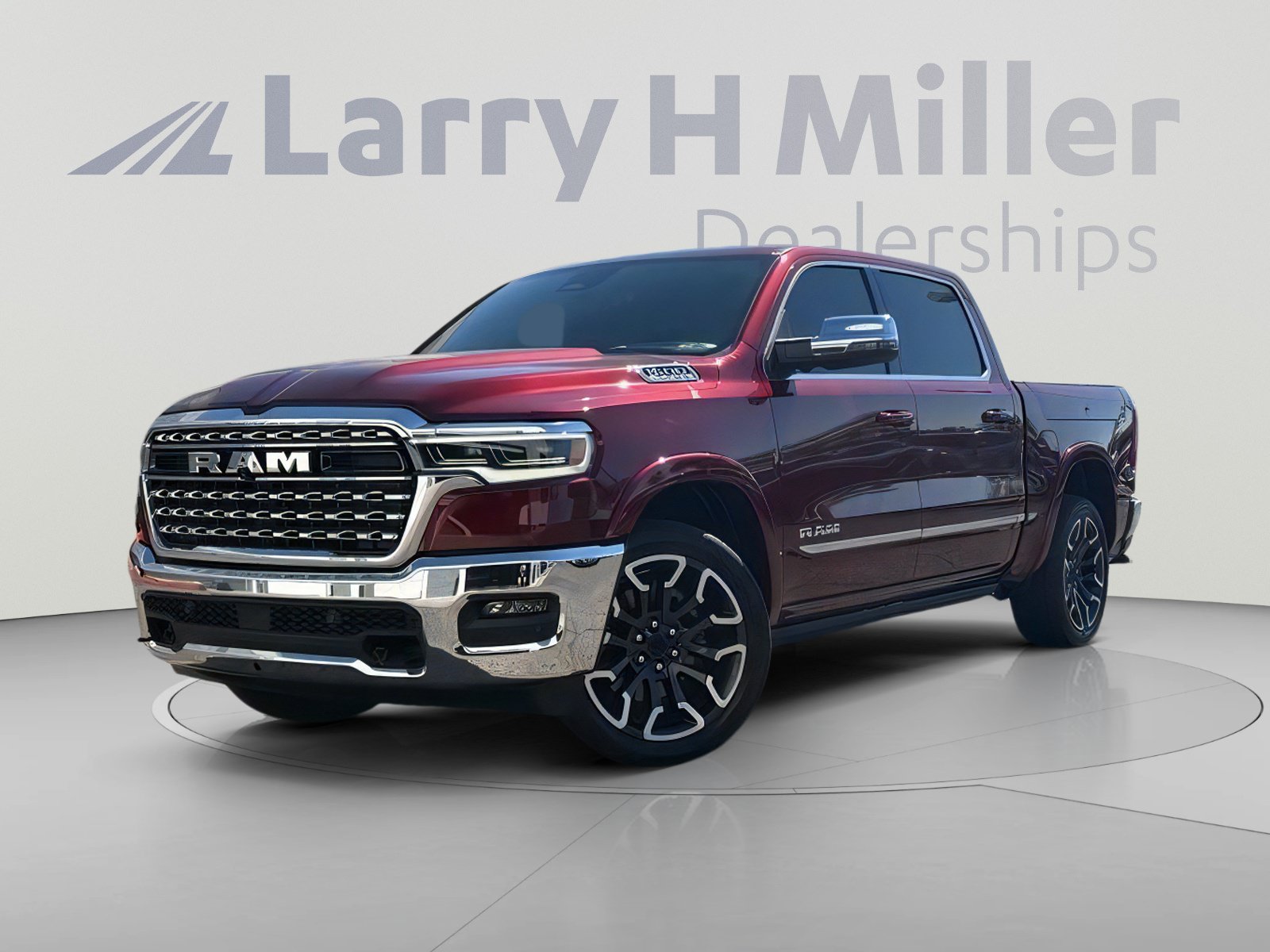 Used 2025 RAM 1500 Limited AWD/4WD image 1