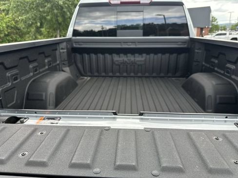Used 2026 GMC Sierra 1500 Elevation w/ Elevation Premium Package AWD/4WD image 27