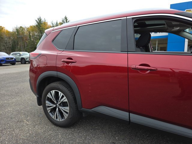Used 2021 Nissan Rogue SV AWD/4WD image 24