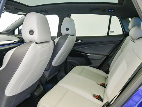 Used 2021 Volkswagen ID.4 Pro S w/ ID.4 Protection Package image 23