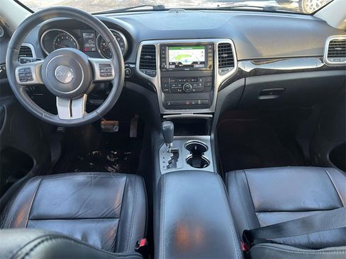 Used 2013 Jeep Grand Cherokee Laredo image 14