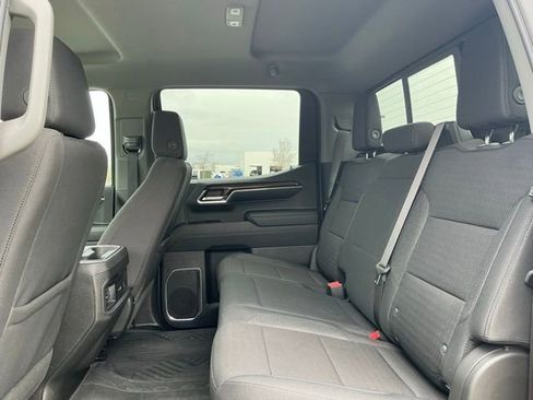 Used 2023 Chevrolet Silverado 1500 RST AWD/4WD image 34