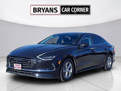 Used 2023 Hyundai Sonata SE w/ Cargo Package