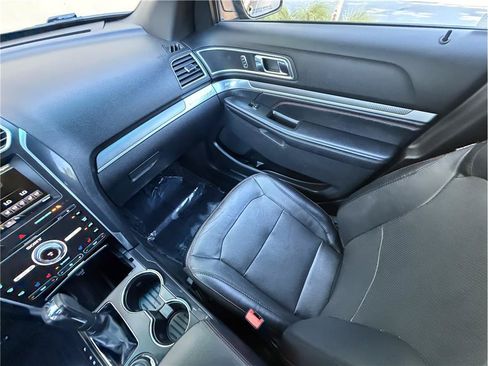 Used 2016 Ford Explorer Sport w/ Equipment Group 401A AWD/4WD image 12