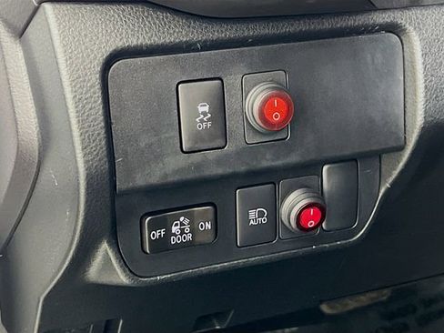 Certified 2023 Toyota Tacoma SR5 image 19