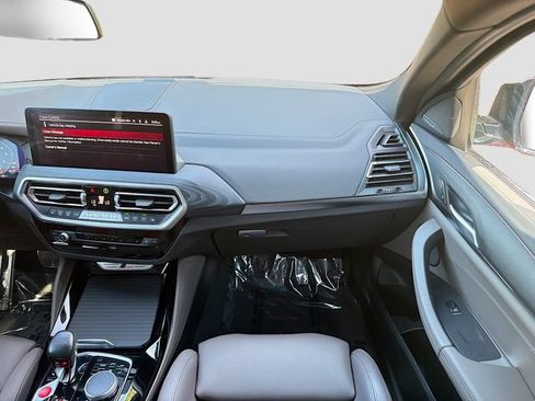 Used 2023 BMW X4 M AWD/4WD image 18