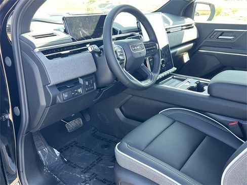 New 2026 GMC Sierra EV Elevation image 9
