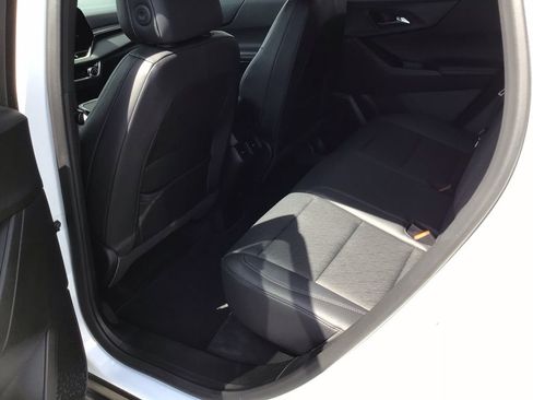 Used 2025 Chevrolet Equinox LT w/ Convenience Package II AWD/4WD image 10