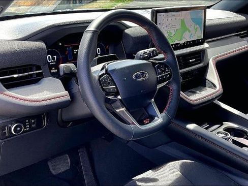 Certified 2025 Ford Explorer ST AWD/4WD image 13