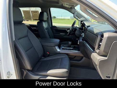 Used 2023 GMC Sierra 1500 SLT AWD/4WD image 35