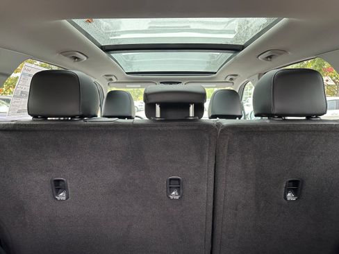 New 2026 Kia Sorento S image 11