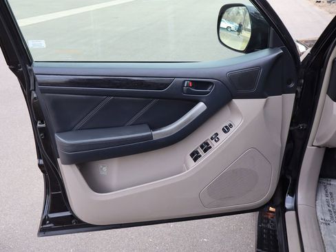 Used 2008 Toyota 4Runner Limited image 23