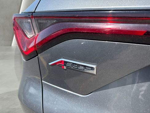 Used 2023 Acura MDX A-Spec AWD/4WD image 10