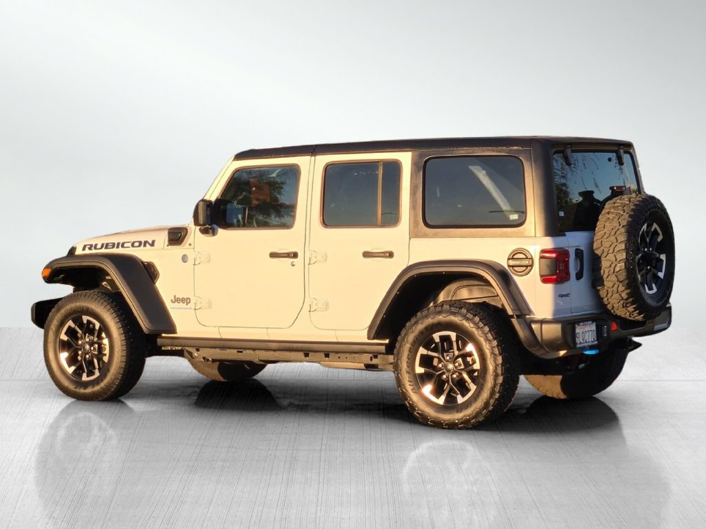 Used 2024 Jeep Wrangler Unlimited Rubicon 4xe AWD/4WD image 8