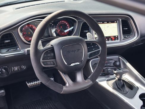 Used 2019 Dodge Challenger SRT Hellcat Redeye RWD image 16