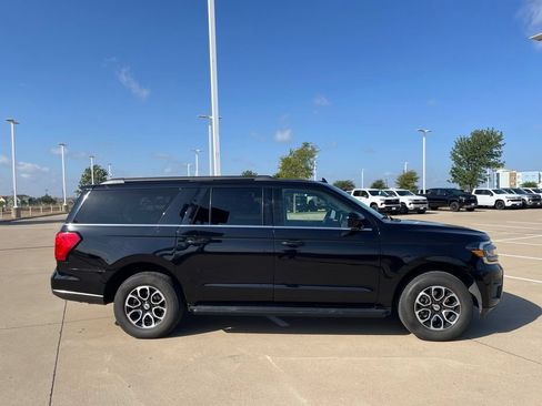 Used 2024 Ford Expedition Max XLT RWD image 6