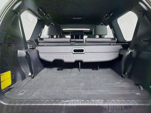 Used 2023 Lexus GX 460 Premium w/ Premium Package AWD/4WD image 32