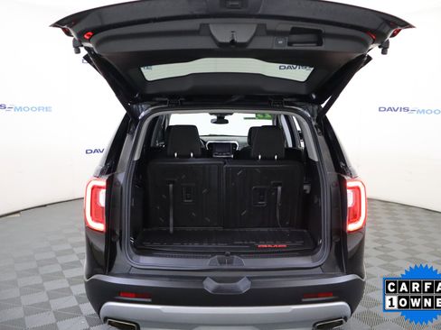 Used 2023 GMC Acadia SLE w/ Driver Convenience Package image 8