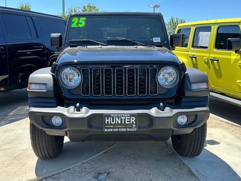Certified 2025 Jeep Wrangler Unlimited Sport AWD/4WD image 4