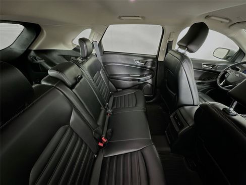 Used 2024 Ford Edge SEL AWD/4WD image 27