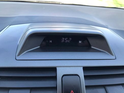 Used 2012 Toyota Corolla S image 18