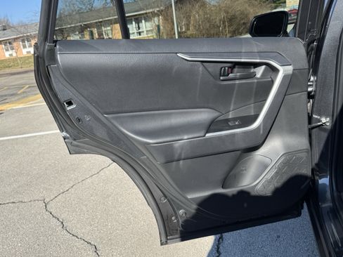 Used 2024 Toyota RAV4 LE image 29