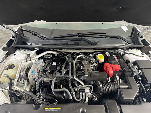 Used 2024 Nissan Sentra SV image 31