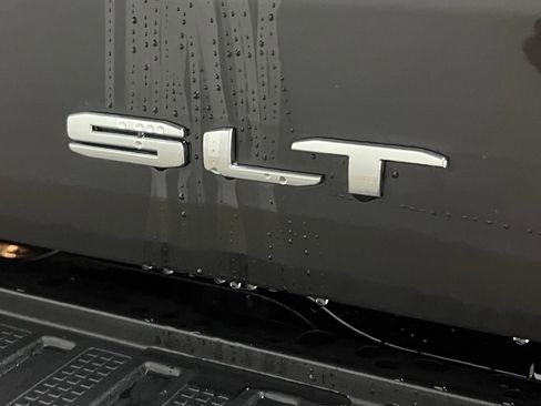 New 2026 GMC Sierra 1500 SLT w/ SLT Convenience Package image 5