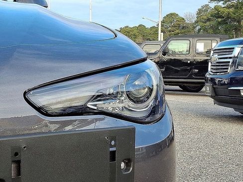 Used 2023 Alfa Romeo Giulia Ti image 12