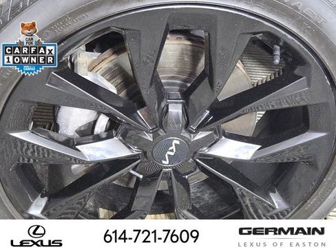 Used 2023 Kia Sorento SX AWD/4WD image 13