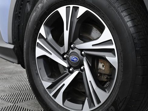 Used 2024 Subaru Crosstrek 2.0i Premium image 32