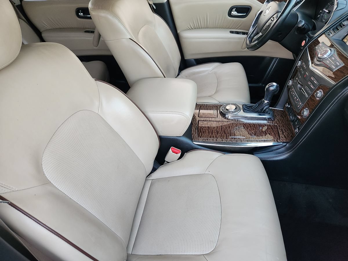 Used 2020 Nissan Armada Platinum w/ Captain's Chairs Package RWD image 34