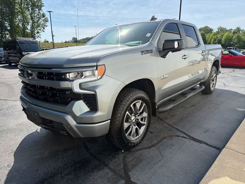 Used 2025 Chevrolet Silverado 1500 RST w/ Texas Edition Plus AWD/4WD image 4