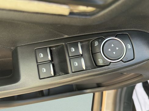 Used 2021 Ford Escape SE w/ Convenience Package AWD/4WD image 19
