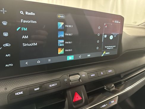 New 2025 Kia K4 GT-Line image 21